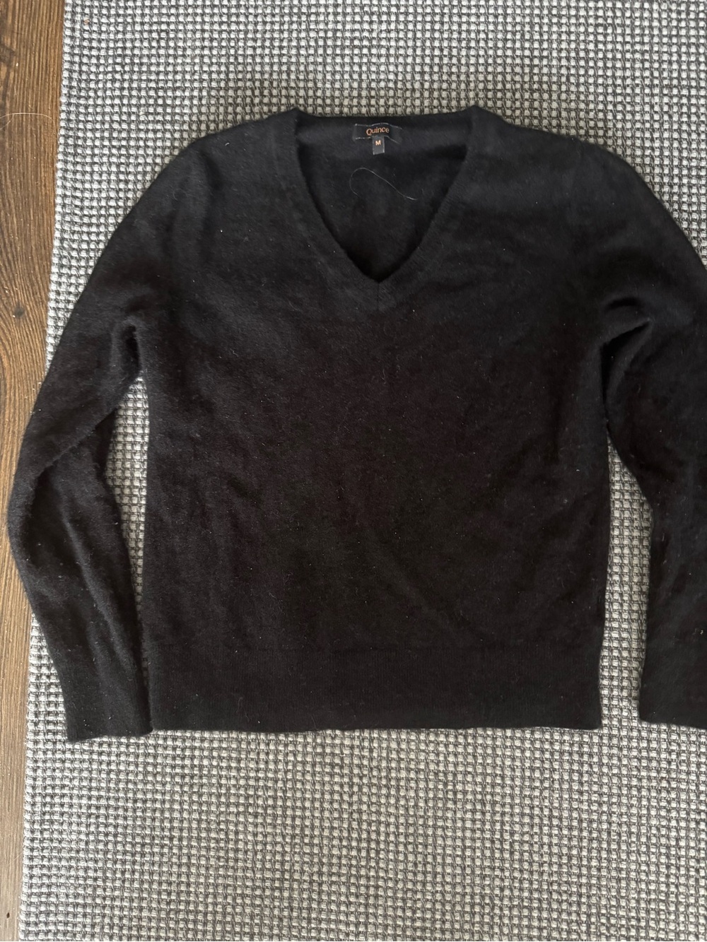 Quince Cashmere Black V-Neck Sweater